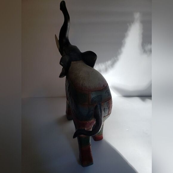 Elephant Statue  - Picture 4 of 8